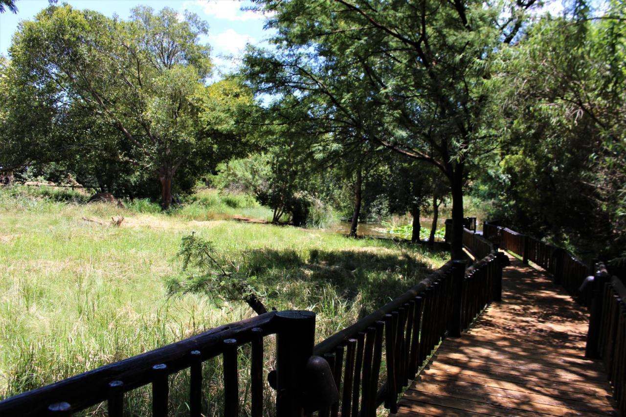 Ikamu'S Lodge Germiston Exterior photo